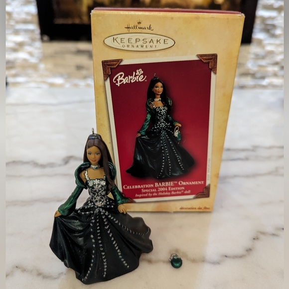 Barbie Hallmark Keepsake celebration ornament - Picture 1 of 3
